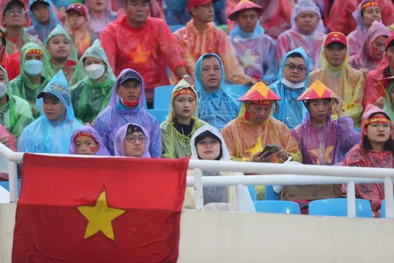 119+ ảnh cổ động viên sân mỹ đình cực sôi động 22