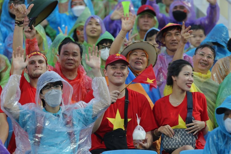 119+ ảnh cổ động viên sân mỹ đình cực sôi động 37