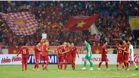 119+ ảnh cổ động viên sân mỹ đình cực sôi động 16