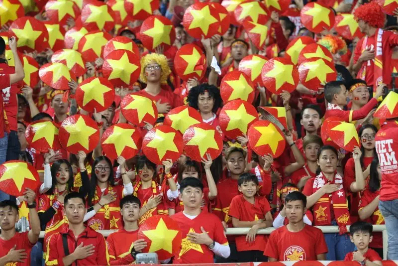 Top 139+ ảnh cổ động viên bóng đá Việt Nam tiếp lửa cho đội nhà 27