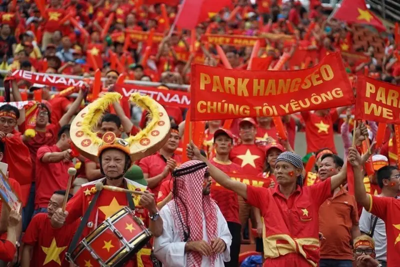 Top 139+ ảnh cổ động viên bóng đá Việt Nam tiếp lửa cho đội nhà 37