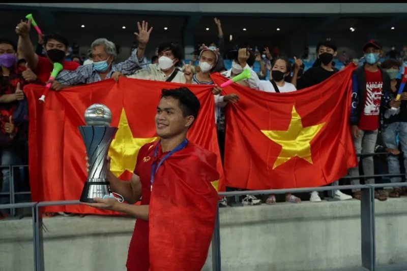 Top 139+ ảnh cổ động viên bóng đá Việt Nam tiếp lửa cho đội nhà 5