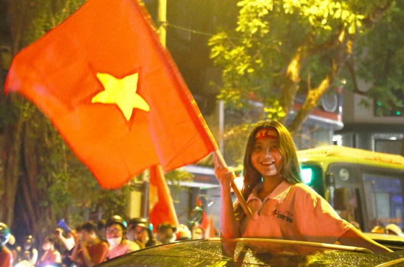 Top 109+ ảnh cổ động viên Việt Nam ăn mừng chiến thắng 47