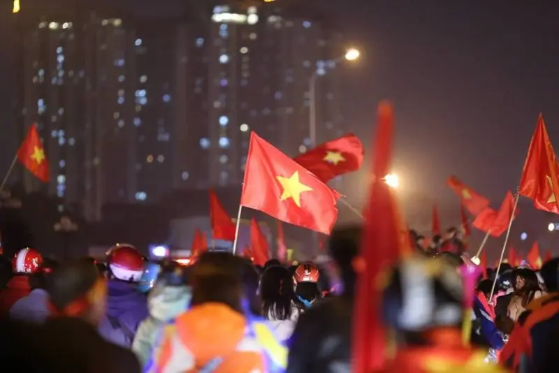 Top 109+ ảnh cổ động viên Việt Nam ăn mừng chiến thắng 21