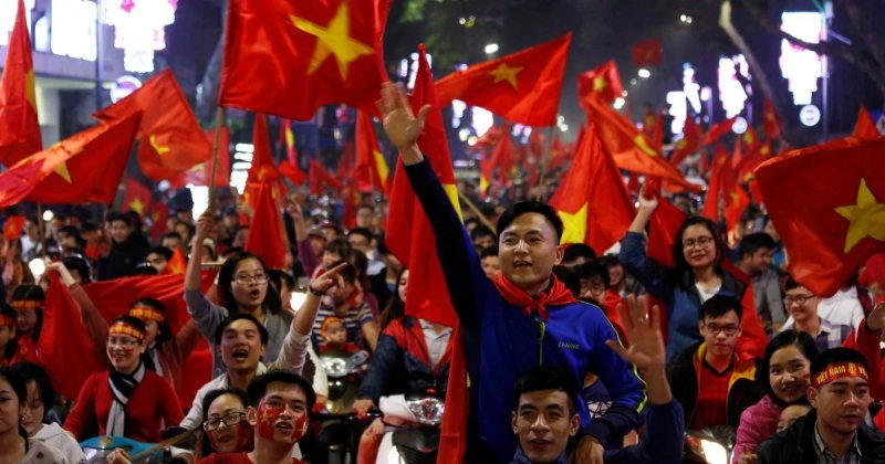 Top 109+ ảnh cổ động viên Việt Nam ăn mừng chiến thắng 39