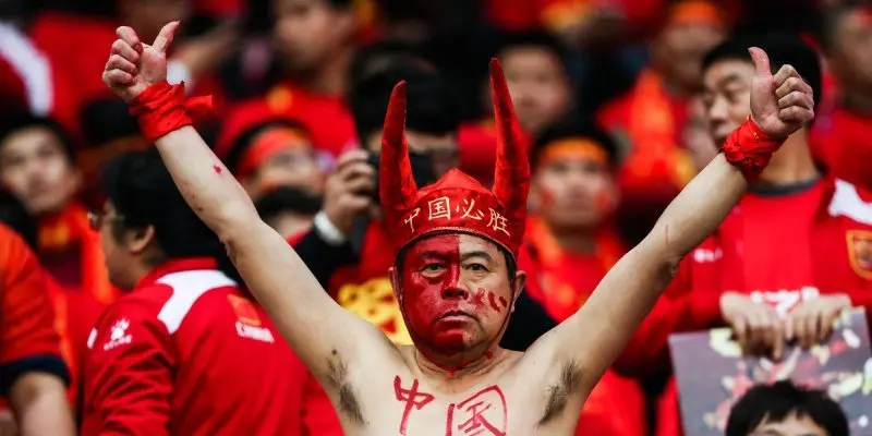 Top 99+ ảnh cổ động viên Trung Quốc rực lửa đam mê 12