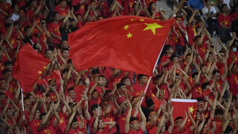 Top 99+ ảnh cổ động viên Trung Quốc rực lửa đam mê 30