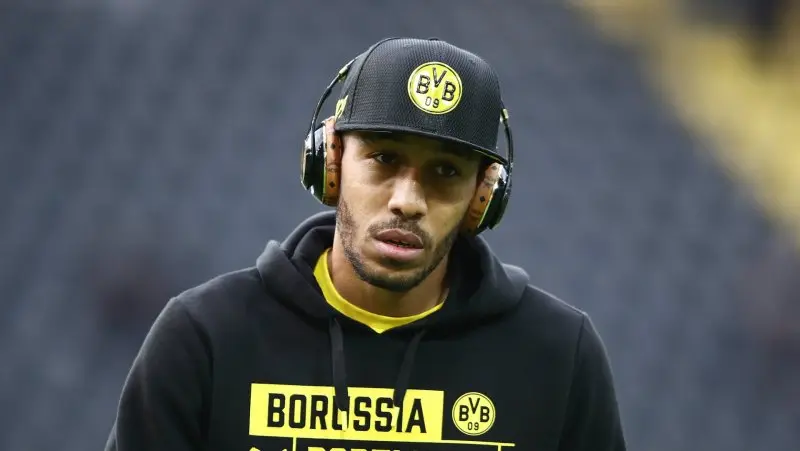 ảnh chế Pierre-Emerick Aubameyang 13 ảnh chế Pierre-Emerick Aubameyang 13