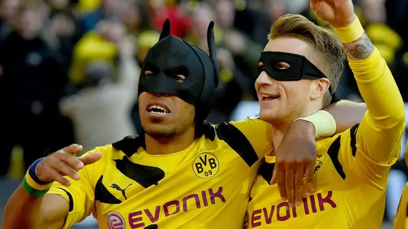 ảnh chế Pierre-Emerick Aubameyang 17 ảnh chế Pierre-Emerick Aubameyang 17