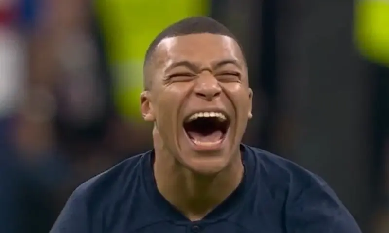 ảnh chế Kylian Mbappé 18 ảnh chế Kylian Mbappé 18