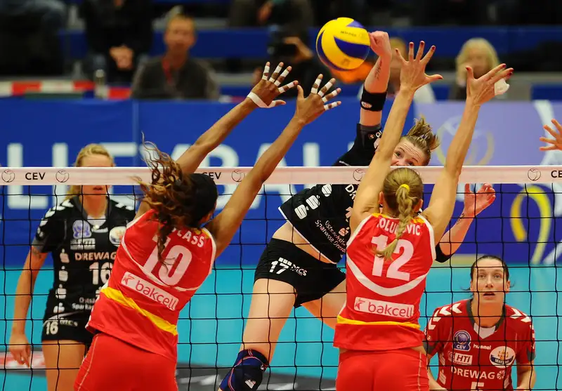 World Cup Bóng chuyền nữ 3