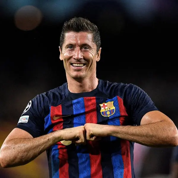 Robert Lewandowski đẹp nhất 4