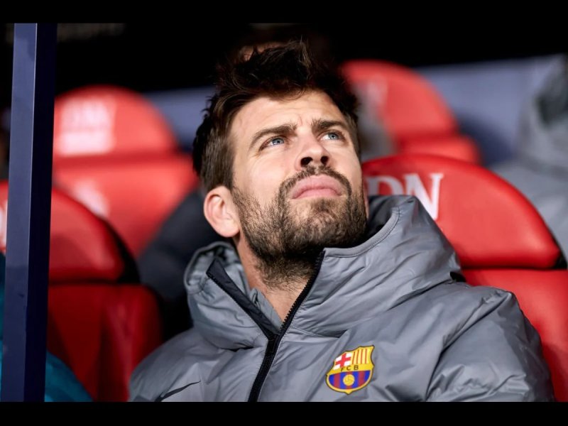 ảnh chế Gerard Piqué 17