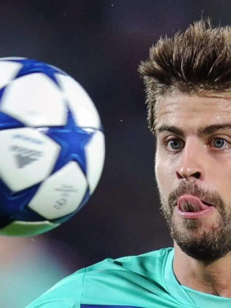 ảnh chế Gerard Piqué 23