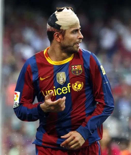 ảnh chế Gerard Piqué 24
