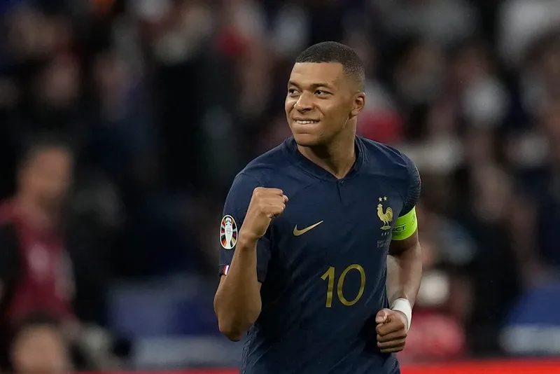 Tiểu sử Kylian Mbappé 22 Tiểu sử Kylian Mbappé 22
