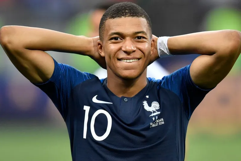 Tiểu sử Kylian Mbappé 12 Tiểu sử Kylian Mbappé 12