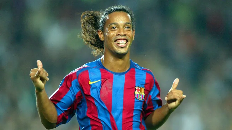 Tiểu sử Ronaldinho 14 Tiểu sử Ronaldinho 14