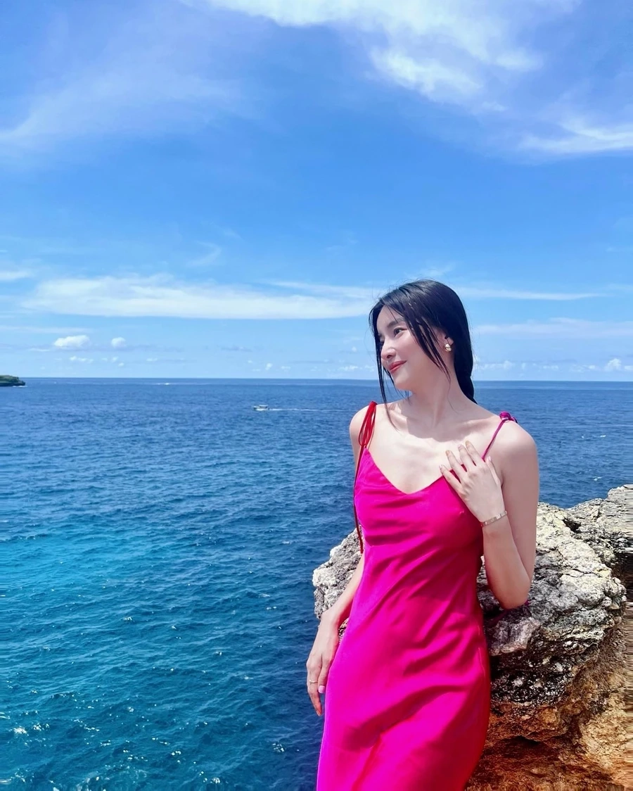 Cao Thái Hà kiều khiến mọi người yêu thích với vẻ đẹp tựa như một bông hoa tươi đẹp.