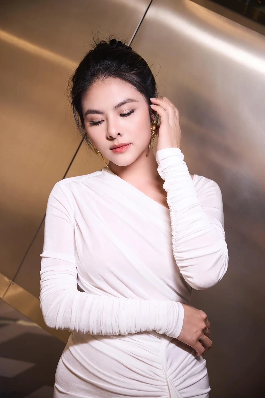 Đám cưới Mai Vân Trang là sự kiện lãng mạn trong showbiz Việt.