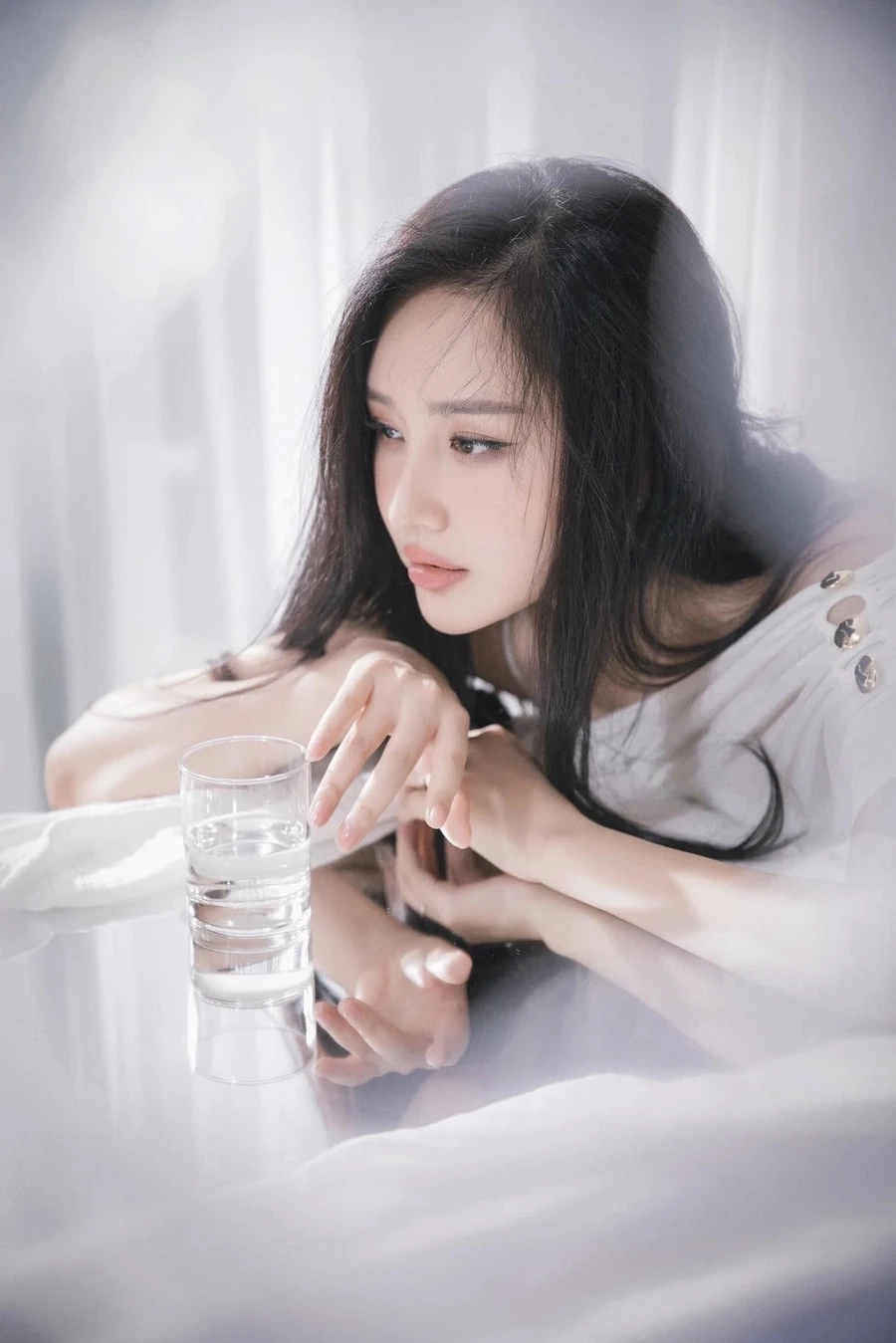 Mai Phương Thúy Noo Phước Thịnh chia tay là một sự kiện gây tiếc nuối trong giới showbiz.