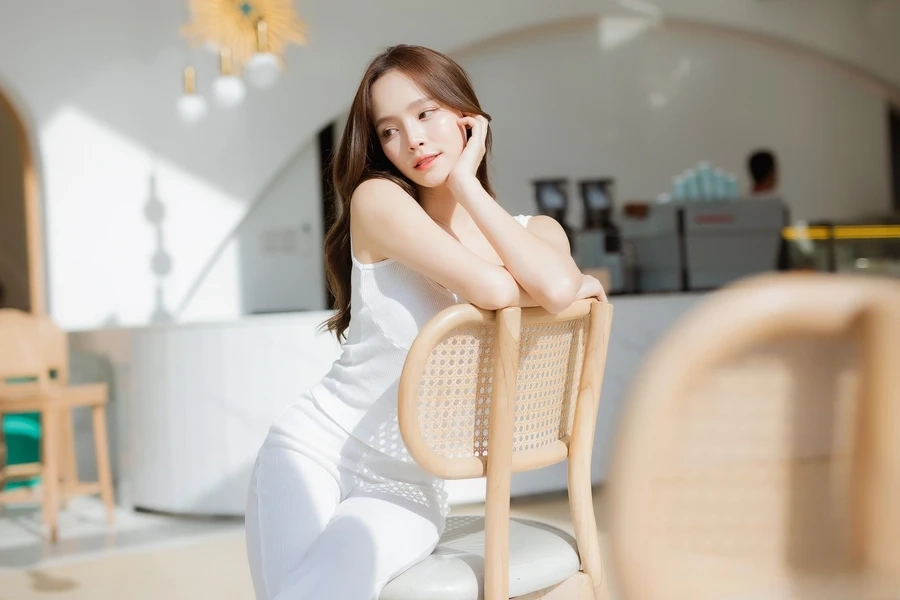 Gái xinh che mặt ảnh avatar đẹp thu hút mọi ánh nhìn