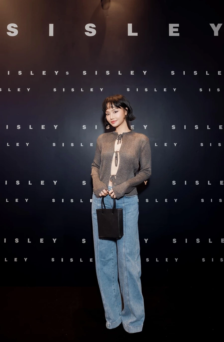 Miu Lê Hiền Hồ là một sự kết hợp đầy thú vị, mang đến những sản phẩm âm nhạc hay.