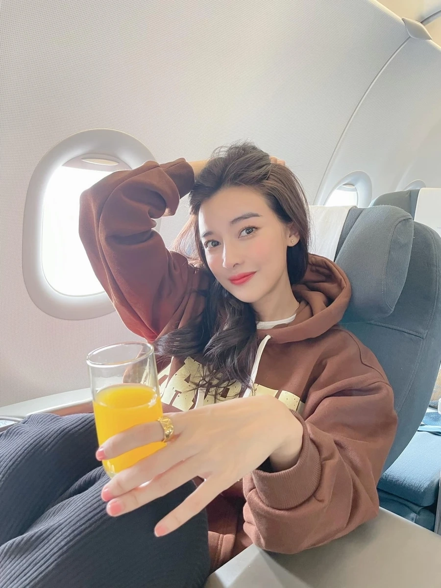 Cùng chiêm ngưỡng những ảnh diễn viên Cao Thái Hà đẹp và đầy nghệ thuật.