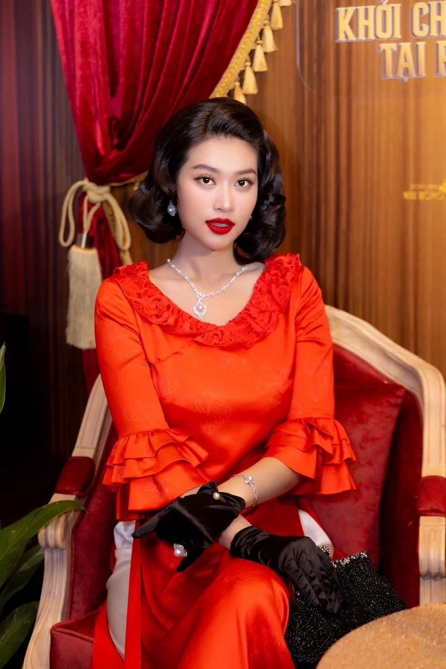 Bài Thuyết Trình Của Đoàn Thiên Ân ấn tượng với phong cách độc đáo và cuốn hút.