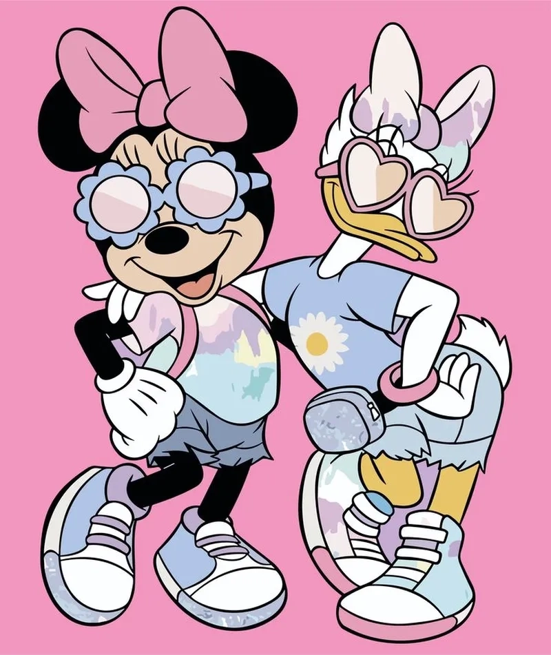 2 chú sóc và vịt Donald là một bộ ba vui nhộn không thể bỏ qua.