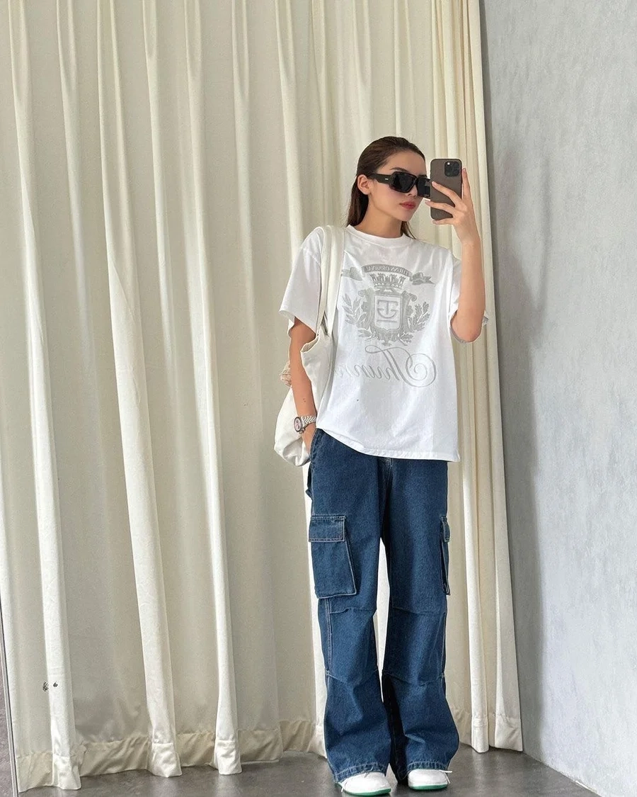 Nguyễn Cao Kỳ Duyên Mặc Bikini thể hiện sự tự tin và quyến rũ.