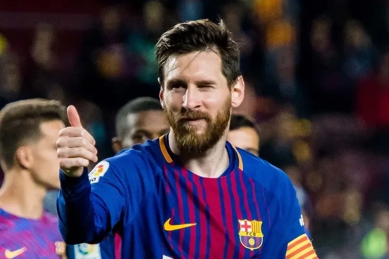 Messi meme ronaldo thể hiện sự đối đầu thú vị giữa hai siêu sao bóng đá.
