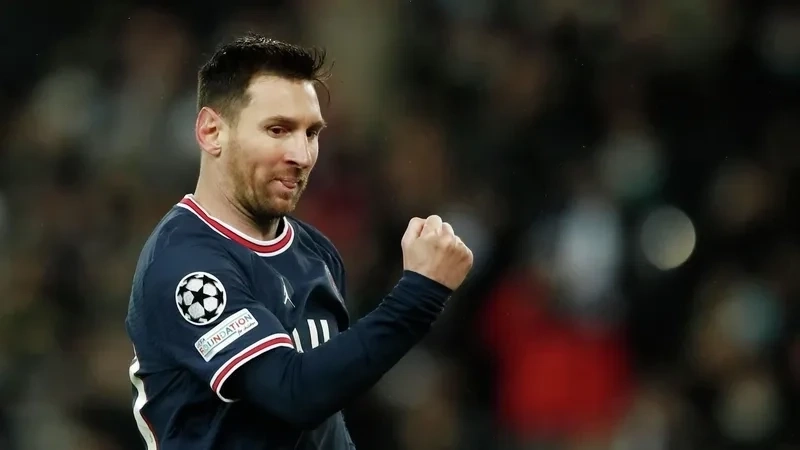 Messi kfc meme chế ảnh vui nhộn về Messi thưởng thức món ăn yêu thích.