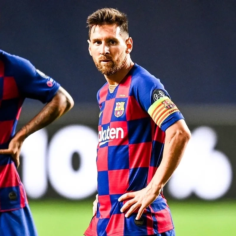 Meme messi bobo chế ảnh Messi trong những tình huống ngớ ngẩn và hài hước.