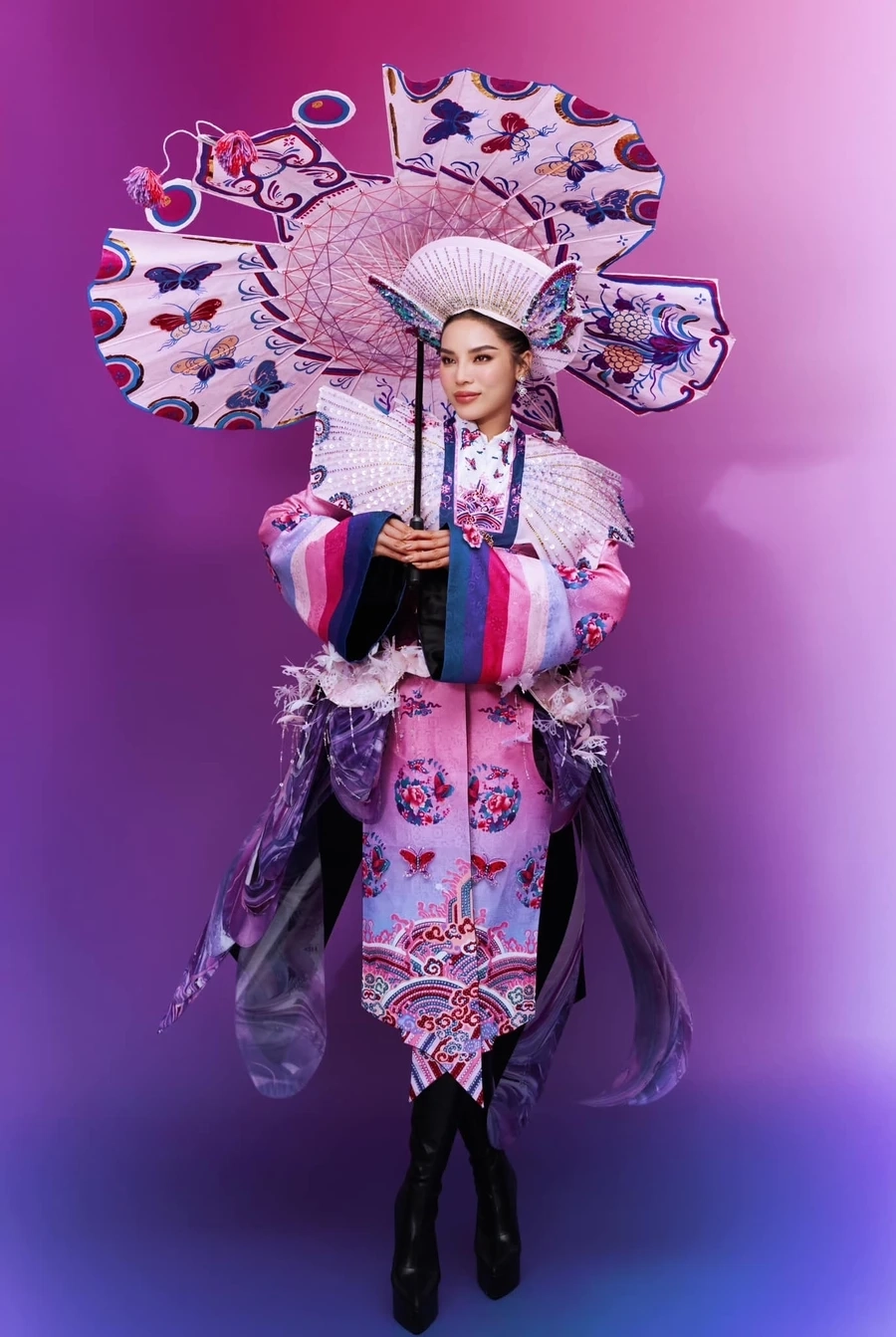 Hoa Hậu Nguyễn Cao Kỳ Duyên Sinh Năm Bao Nhiêu là câu hỏi nhiều người luôn muốn biết.