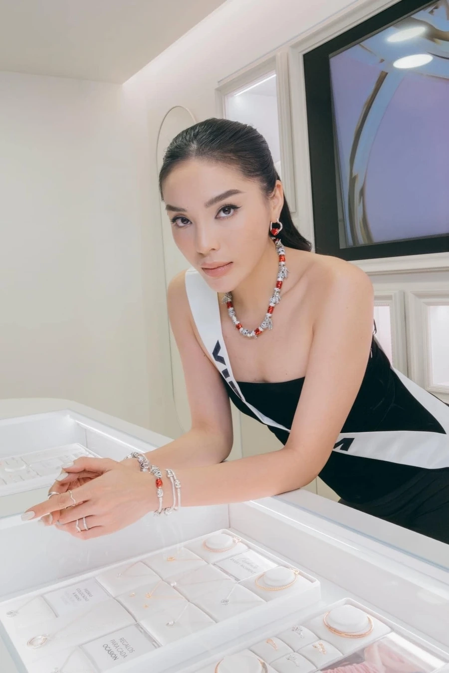 Hương Giang Và Kỳ Duyên luôn tạo được ấn tượng mạnh mẽ trong lòng công chúng.