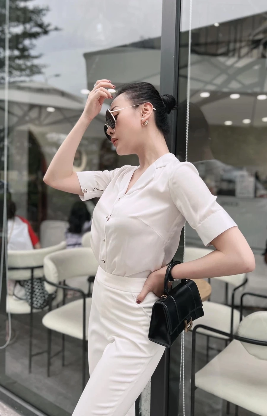 Shark Bình Phương Oanh khiến nhiều người ngạc nhiên với mối quan hệ đầy thú vị.