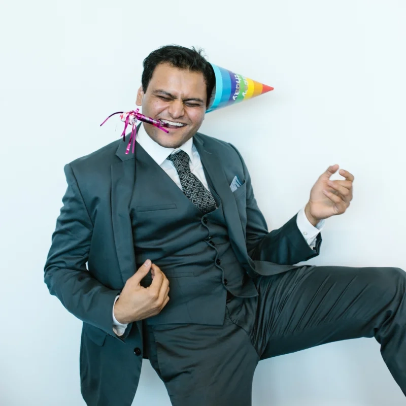 Hình avatar nam, tạo phong cách mạnh mẽ, ấn tượng.