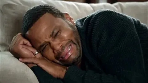 Tại sao ai cũng dùng meme cry cat để thể hiện sự thất vọng