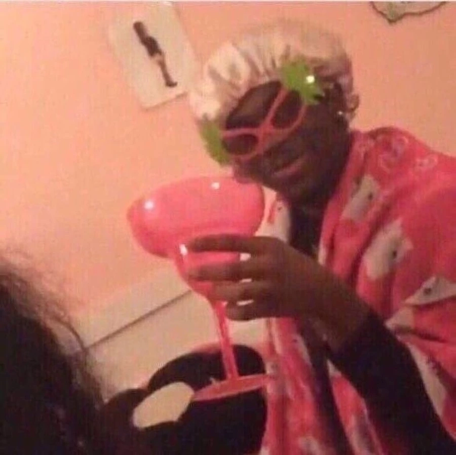 Khoảnh khắc meme anh da đen khóc cười thể hiện cảm xúc lẫn lộn hài hước