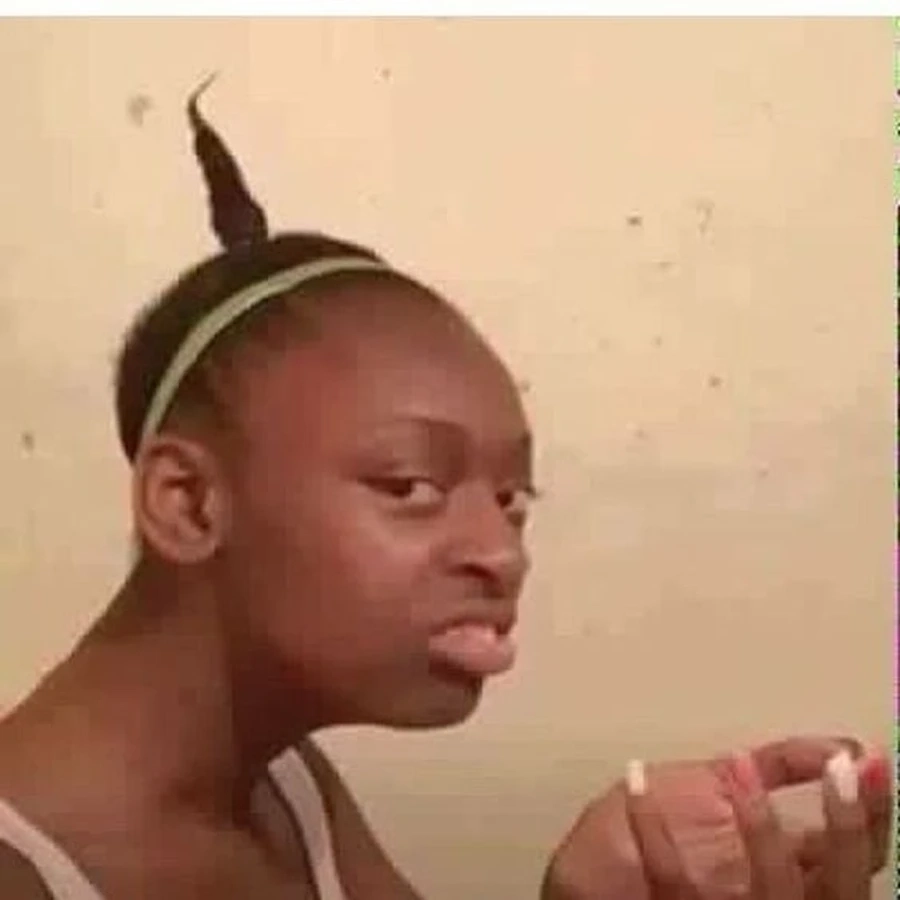 Khoảnh khắc meme anh da đen thẫn thờ tạo nên nhiều tình huống meme cực chất