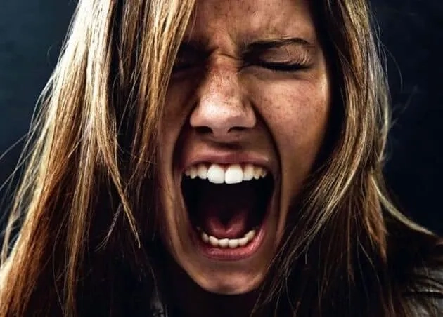 Tức á meme thể hiện cảm xúc tức giận cực kỳ thú vị