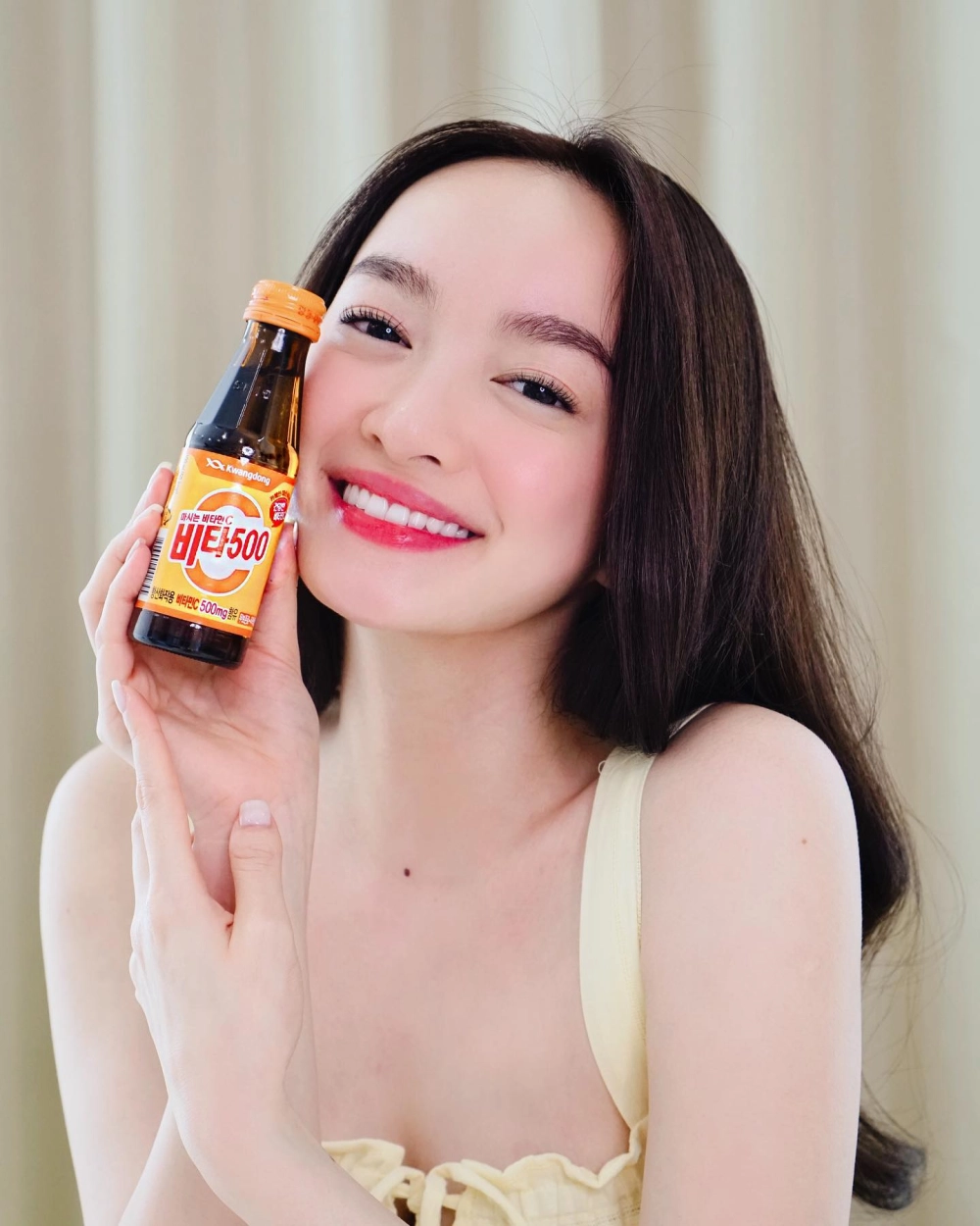 Kaity Nguyễn em chưa 18 từng gây tiếng vang