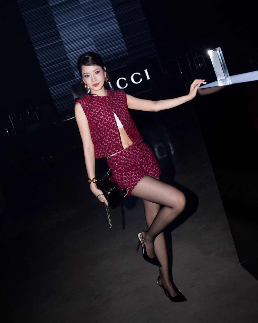 Nét đẹp mộc mạc nhưng không kém phần lôi cuốn trong từng tấm ảnh cô gái dễ thương.