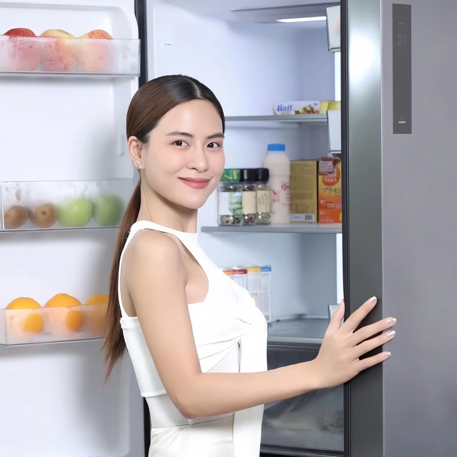 Cập nhật những gương mặt gái hot mới nổi đang gây bão trên mạng xã hội.